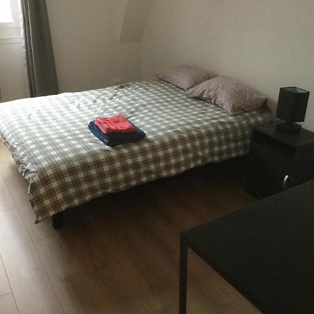 3 Chambres En Lit Double, 6 Personnes, Dans Appartement Entierement Renove, 70 M2 , Wifi,Climatisation, Tres Calme , Tout Equipe,Lit Bebe Clermont-Ferrand Kültér fotó