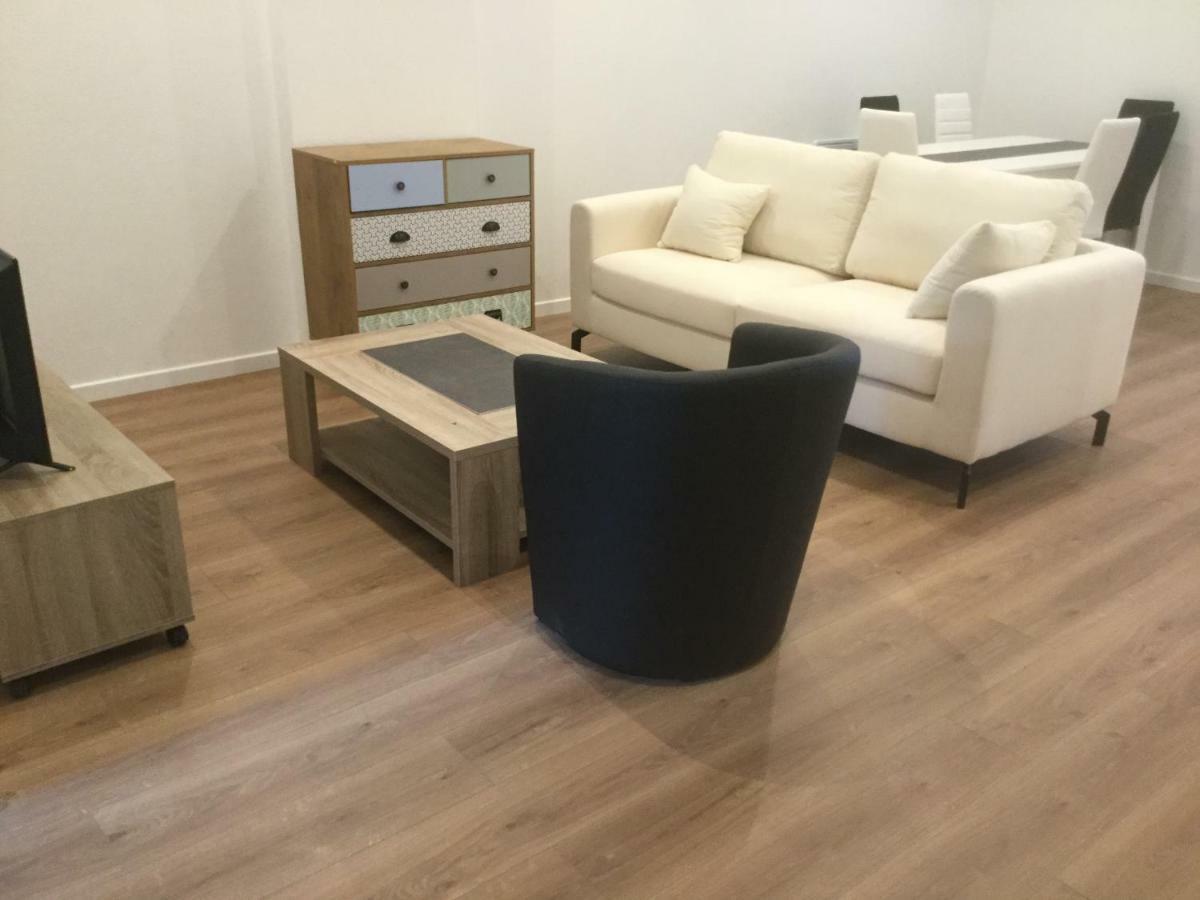 3 Chambres En Lit Double, 6 Personnes, Dans Appartement Entierement Renove, 70 M2 , Wifi,Climatisation, Tres Calme , Tout Equipe,Lit Bebe Clermont-Ferrand Kültér fotó