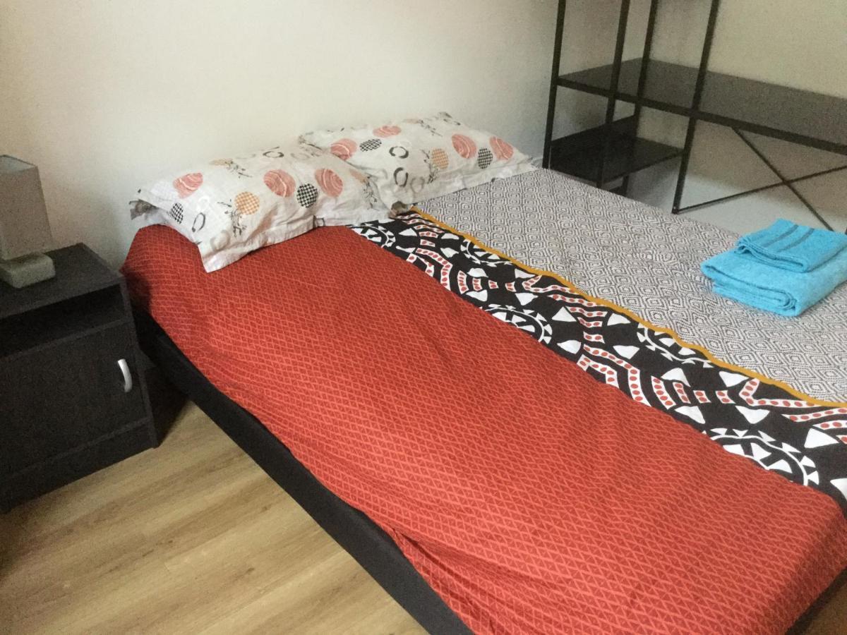 3 Chambres En Lit Double, 6 Personnes, Dans Appartement Entierement Renove, 70 M2 , Wifi,Climatisation, Tres Calme , Tout Equipe,Lit Bebe Clermont-Ferrand Kültér fotó